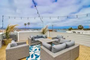 Seaglass Shores Tourist base, San Diego