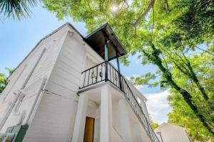 Hopkins 144 Tourist base, Biloxi