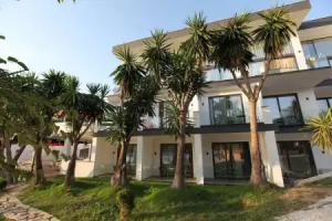 Hotel Denoel, Ksamil