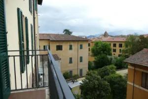 Gialel Pisa, Pisa