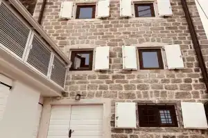 Giraffe Guest house, Tivat