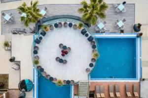 Hotel Pinea, Golem