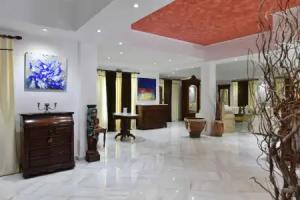 Astir Of Paros, Naousa