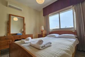 74 LCA - Stay Sea Gate Apartment, Larnaka