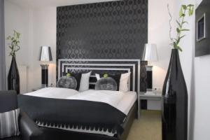 Hotel Medo Köln, Koln