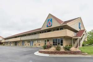 Motel 6 Overland Park, KS, Overland Park