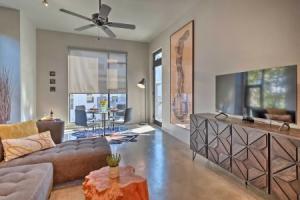 Urban Escape in Sola w/ Private Patio! Apartments, Austin
