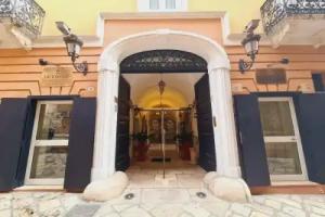 Akropolis Hotel, Taranto