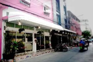 Ploy Hostel, Bangkok