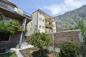 J&P Apartments Orahovac, Orahovac