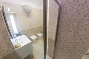 Spaccanapoli 22 Hotel, Naples