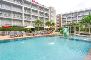 Ramada by Wyndham Phuket Deevana Patong, Patong
