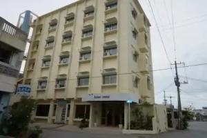 Adan Hotel, Nago