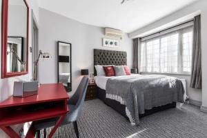 Martel Guest House, London