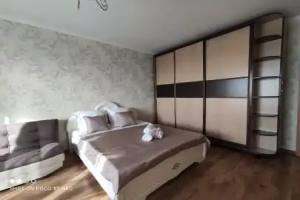 Apartments on Fizkulturnaya Street, Almaty