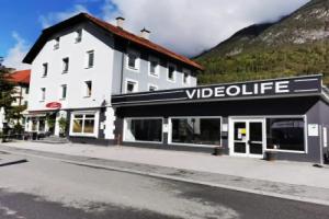 Dachgeschoss-Apartment in - 140m², Landeck