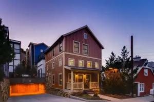High Peak on Park Ave. by Lodging Hotel, Park City