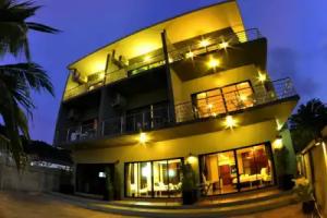 Phi Phi Tonsai Place Hotel, Phi Phi Island
