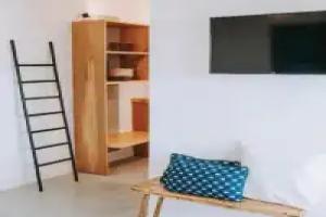 info@iv-bh.com, Nydri
