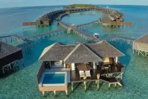 Ari Beach, Dhangethi