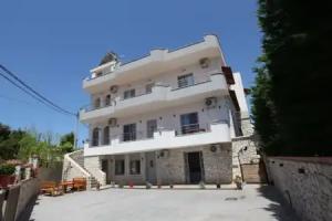 Vila Anhel, Ksamil