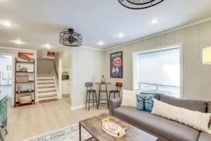 'southern Comfort at the Blue Door' in Sloan Lake Apartments, Denver