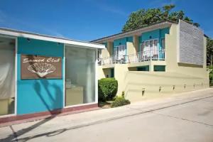 Aqua Beads Samed, Samet Island