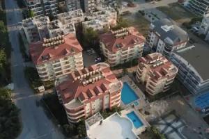Sevgi Tatil Sitesi Apartments, Avsallar