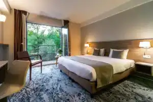 Utopia Hotel - Art & Nature Hotel, Mons