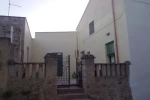 La Maison Du Bonheur Hotel, Patu