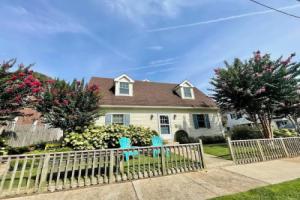 King Charles Avenue 404 #4 Tourist base, Rehoboth Beach