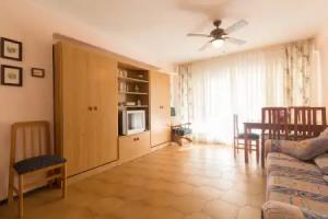 Apartamento Dms III Ref. 1041 by Iberplaya, Salou