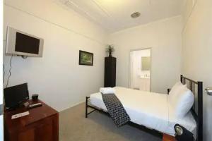 Alexandra Lodge, Bundaberg