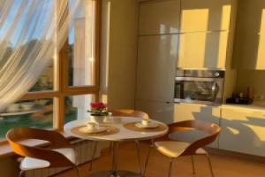 Lovely 2-bedroom apartment with free parking, a 5-minute walk from the sea, Saulkrasti