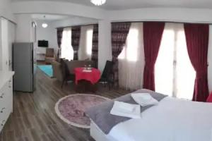 Malia Holiday Let Apartments, Famagusta
