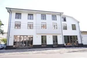 Kamilovs' Hotel, Tashkent