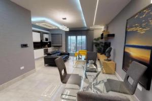 Soha Suites II, Santiago