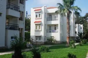 Linda Apart Hotel, Side