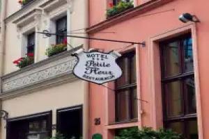 Hotels Hotels