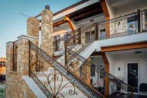 Evlogia Hotel Seafront & Annex ByGreek Pride, Fourka