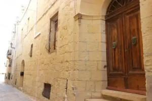Tan-Neputi Art & Cooking, Gharb