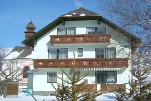 Haus Bauer Appartment I mit Balkon Cottage, Bacher