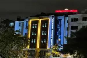 Grand Dora Hotel, Ankara
