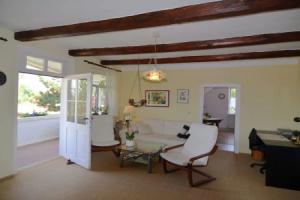 Modern Apartment in a Listed Villa With Beautiful View From Balcony, Bad Suderode
