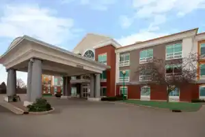 Holiday Inn Express Hotel & Suites Grand Rapids-North by IHG, Grand Rapids