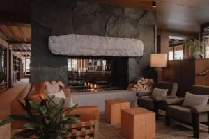 Otter Hotel, Banff