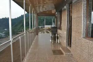 Villa Star, Gonio