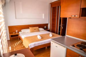 Studios M, Ulcinj