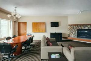 Wyndham Garden Anchorage Airport, Anchorage