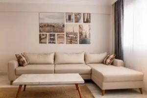 Gorgeous Flat With Balcony in Konak Apartments, Izmir